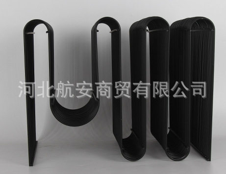 现代简约创意铁艺书架杂志架铁艺曲线摆件样板房售楼处桌面软装