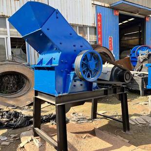 PC石40破0 30頭型移動(dòng) 碎機(jī)石料錘破機(jī)水泥小塊廢磚PC400 300錘式