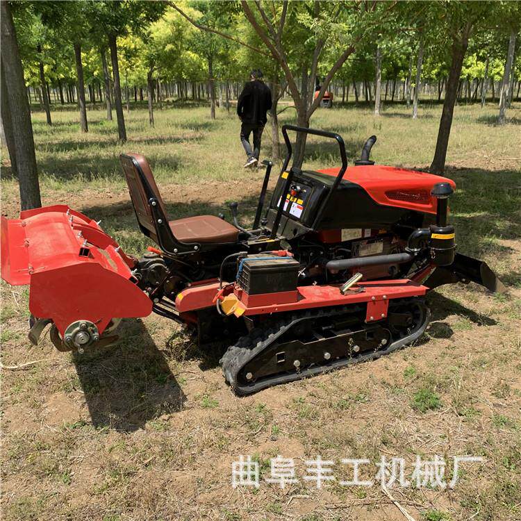 多功能乘坐式履带旋耕机家用除草开沟机大棚草莓起隆松土机耕田机