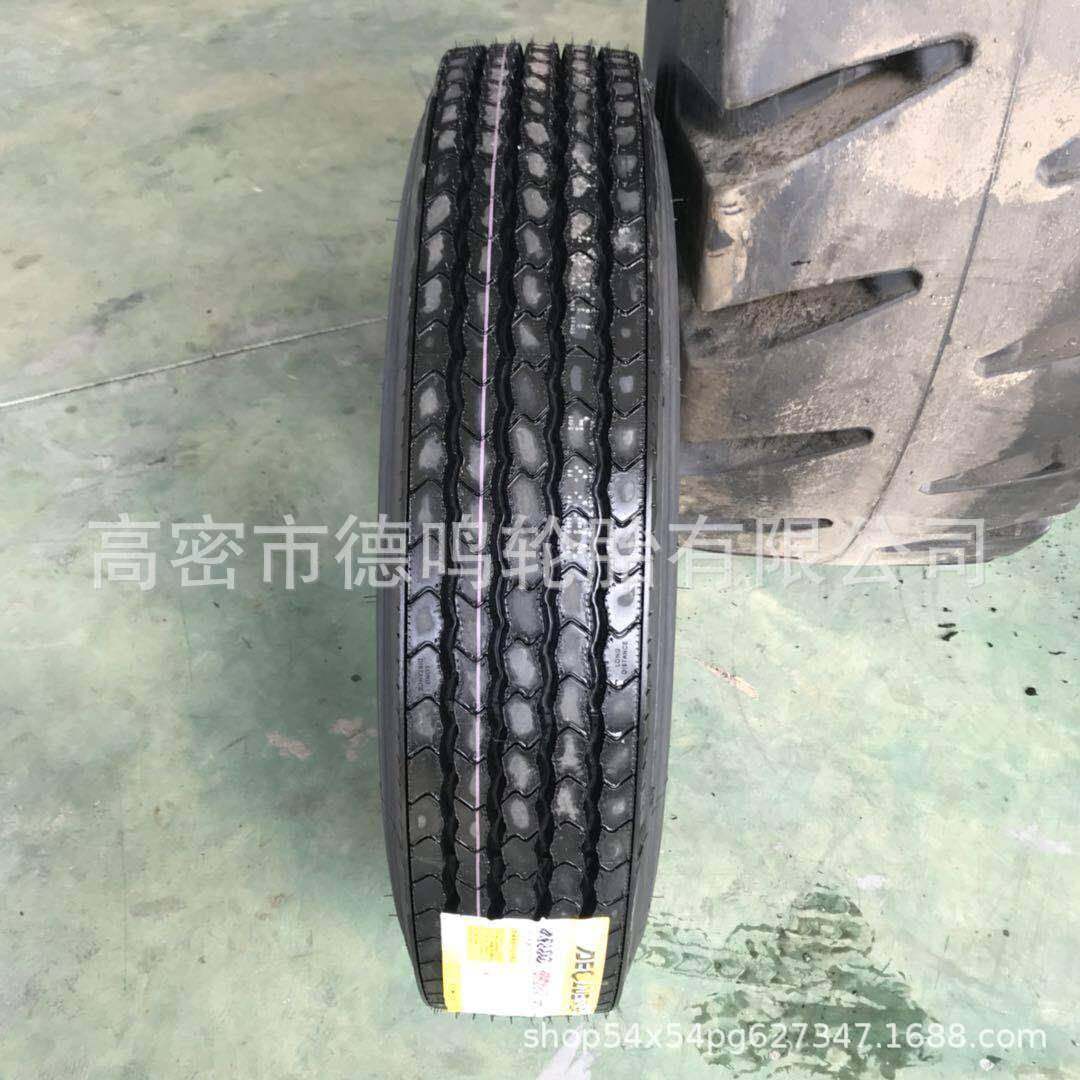 供应卡货车钢丝真空胎8/9/10/11/12/13/r22.5315/80r22.5