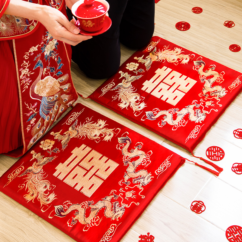 速发色婚跪垫一对坐福垫磕婚新郎新娘新头敬茶改口婚礼红结喜垫子