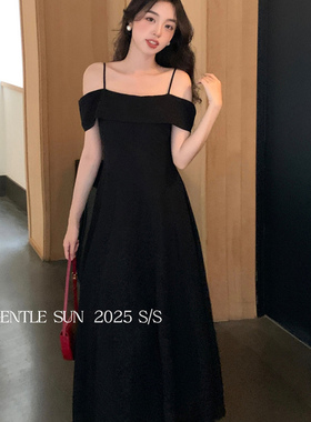SE GENTLE SUN秀熙熙2025夏款高级感黑色一字领显瘦大摆长裙88382