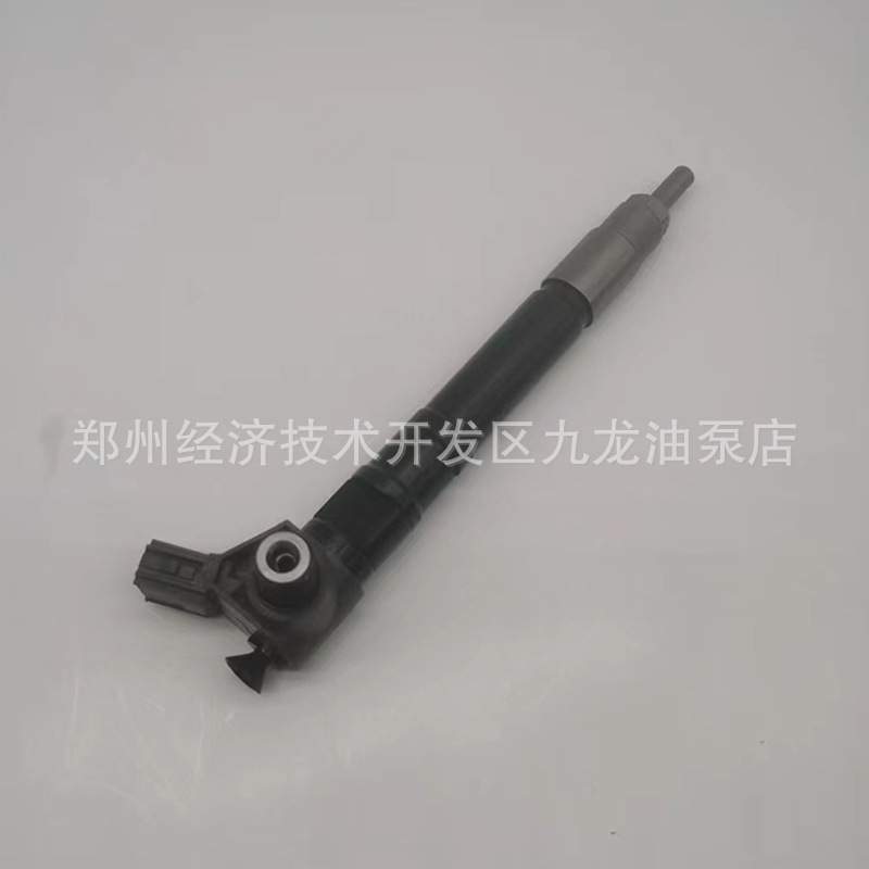 23670-0E020电装喷油器 23670-0E010适用丰田皮卡1GD 2GD发动机