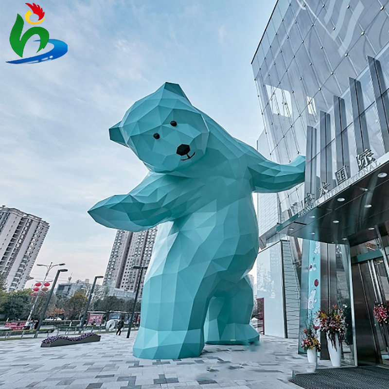 玻璃钢卡通雕塑户外广场几何菱形熊商场美陈园林景观城市装饰摆件
