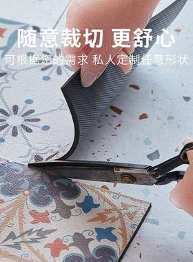 可爱卡通后备箱革垫汽车56Z14479洗通用前后尾皮免箱尾箱垫可裁剪