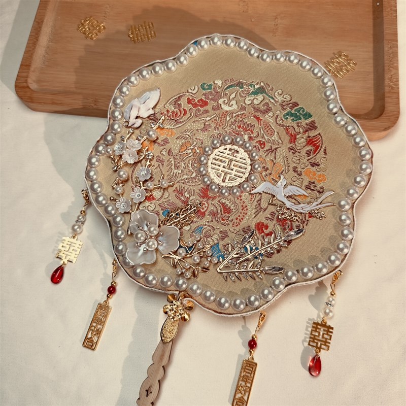 中式婚礼扇子古风秀禾刺绣团扇结婚新娘出嫁礼物手捧花成品diy