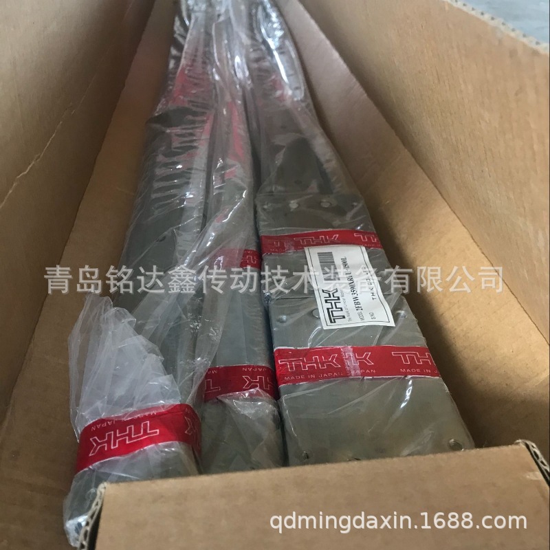 THK滚珠丝杆BNK1205-2.5RRG0+230LC5Y 丝杆