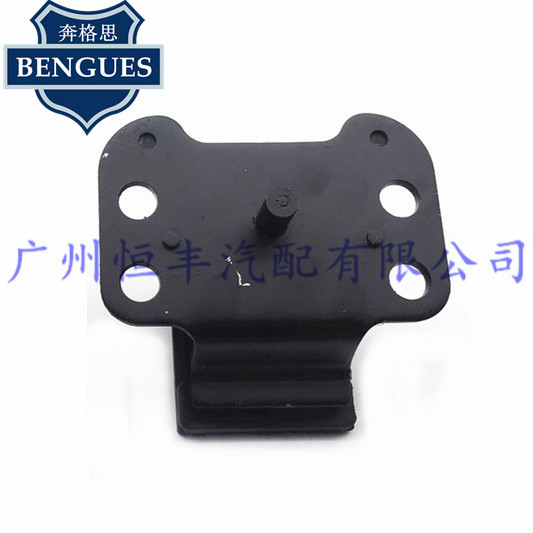 11220-10J10 途乐 Y60 TB42 发动机机脚胶 机爪胶