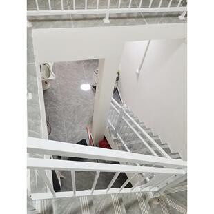 现代铁艺楼梯扶手实木阁楼围栏走廊飘窗铁艺栏杆室内家用阳台护栏