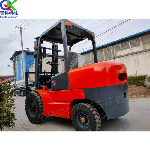 升降堆高液压搬运车 小型平衡重式柴油叉车 四轮座驾堆高装卸车