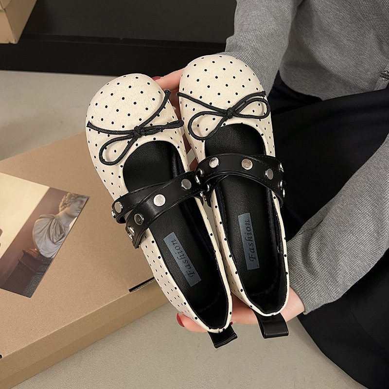 2026春牛皮版蝴蝶结交叉扣波点玛丽珍鞋女可爱甜美风复古浅口单鞋,女鞋,玛丽珍鞋,淘宝优惠券,粉丝福利购,淘宝优惠卷