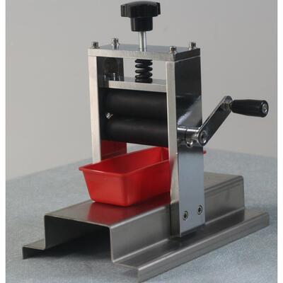 YMPO-01S-8小型轧车迷你型水轧车手摇手动轧余率丁腈橡胶车积水