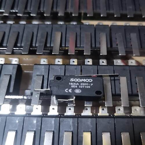 议价SOOMOO 行程开关5E4 16(4)A 2可维修