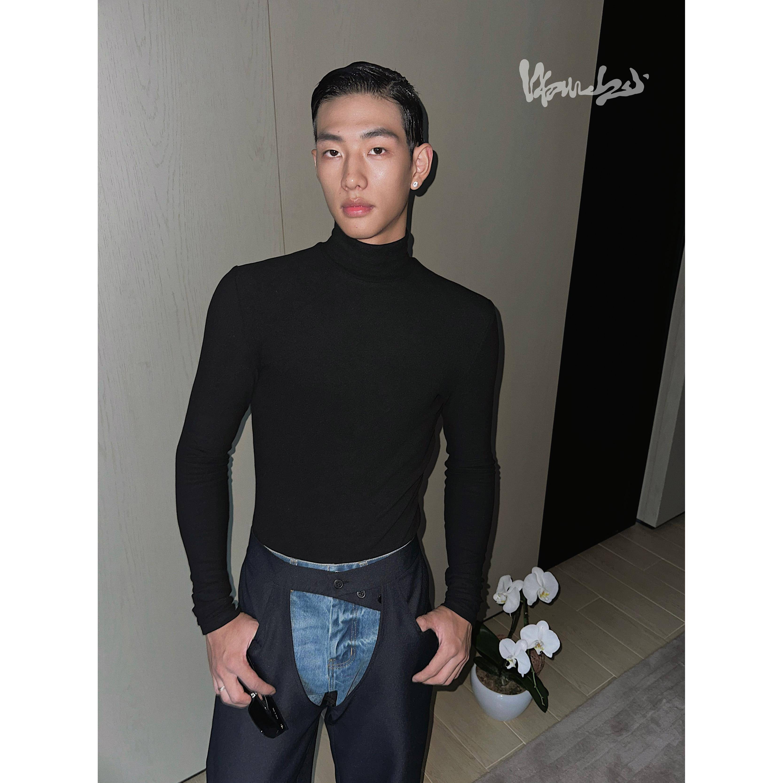 weave 极简天花板 锁温发热德绒时髦修身黑色半高领长袖打底上衣