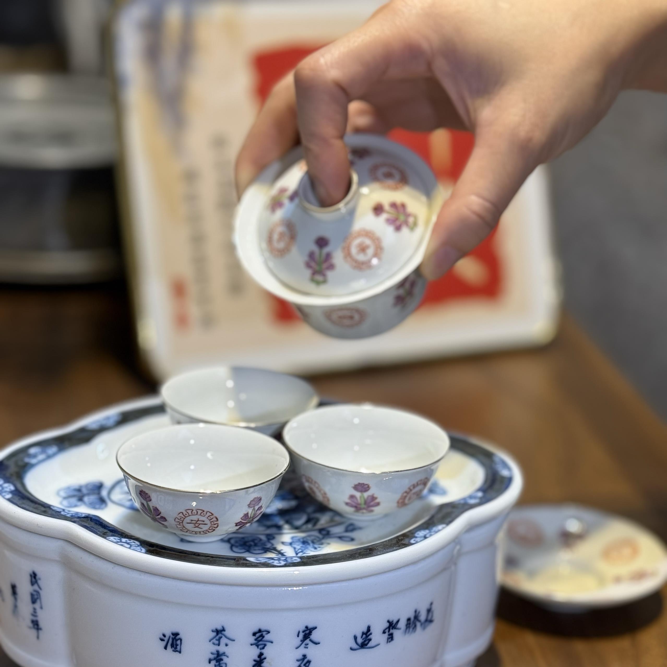 四季平安潮州枫溪八十年代盖碗老蛋壳杯纯正盖印章功夫茶杯套装