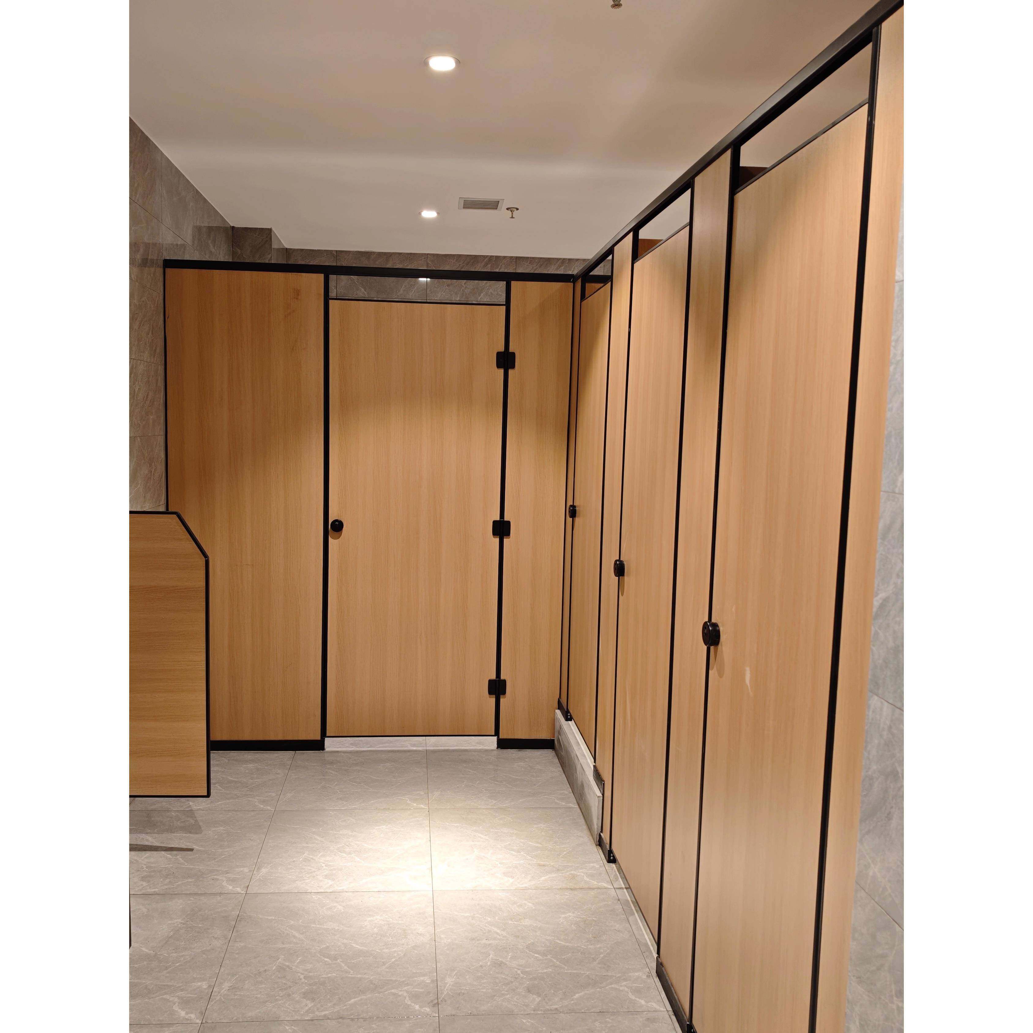 公共卫生间隔断板 厕所隔断抗倍特洗手间pvc防水板厂房学校隔墙门