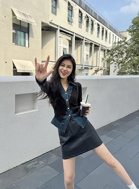 张阿星【巴塞罗那】牛仔拼接V领假两件撞色毛衣+黑色质感皮半裙