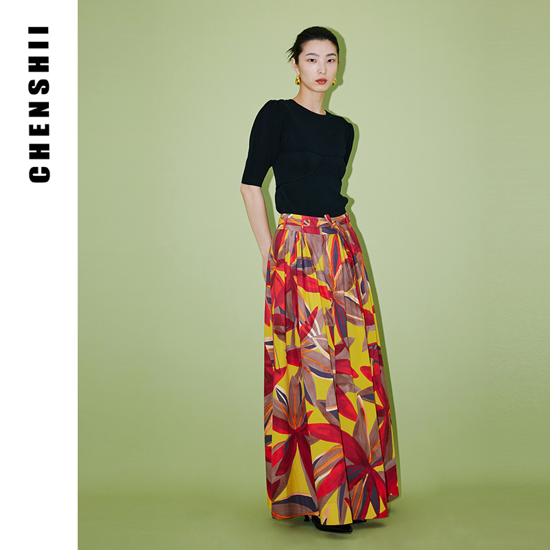 CHENSHII官方 2025秋季新款时尚宽腰叠褶阔摆半裙女长裙