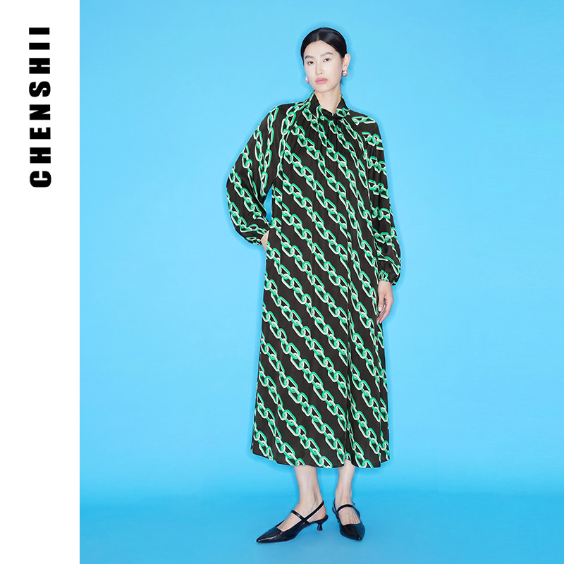 CHENSHII官方正品法式长袖几何印花连衣裙2026新款女春夏宽松