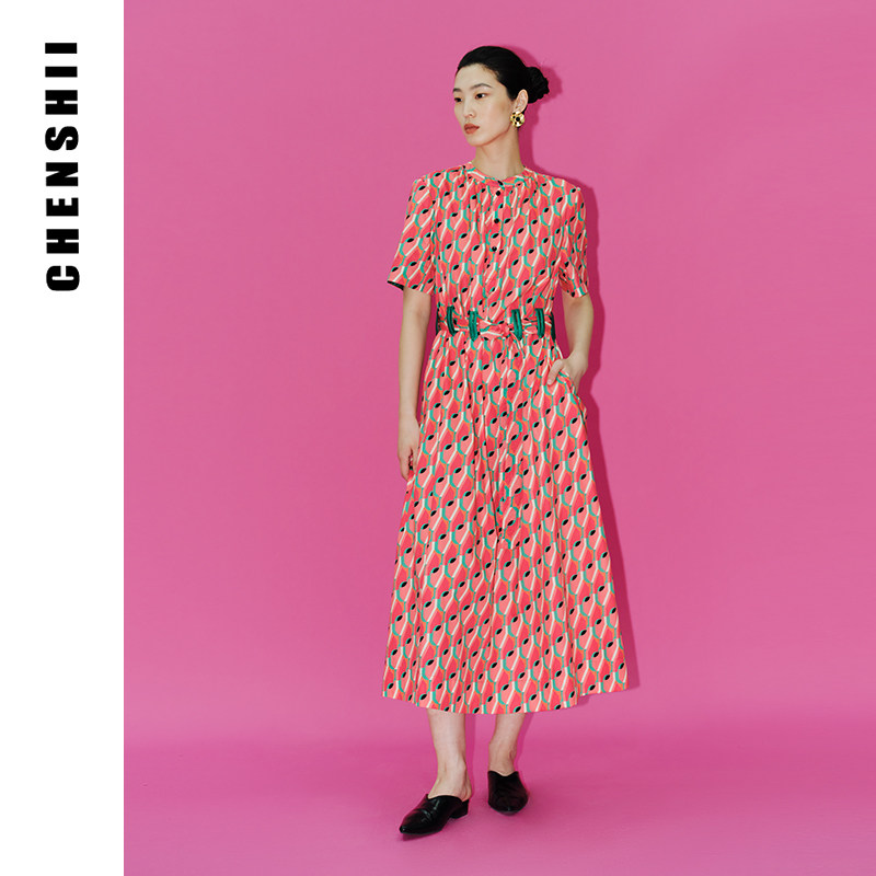 CHENSHII官方 夏装新款时尚优雅短袖束腰A摆短袖度假连衣裙女长裙