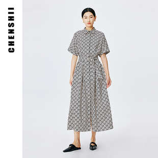CHENSHII官方 2026春季新款时尚优雅设计感衬衫领褶饰连衣裙