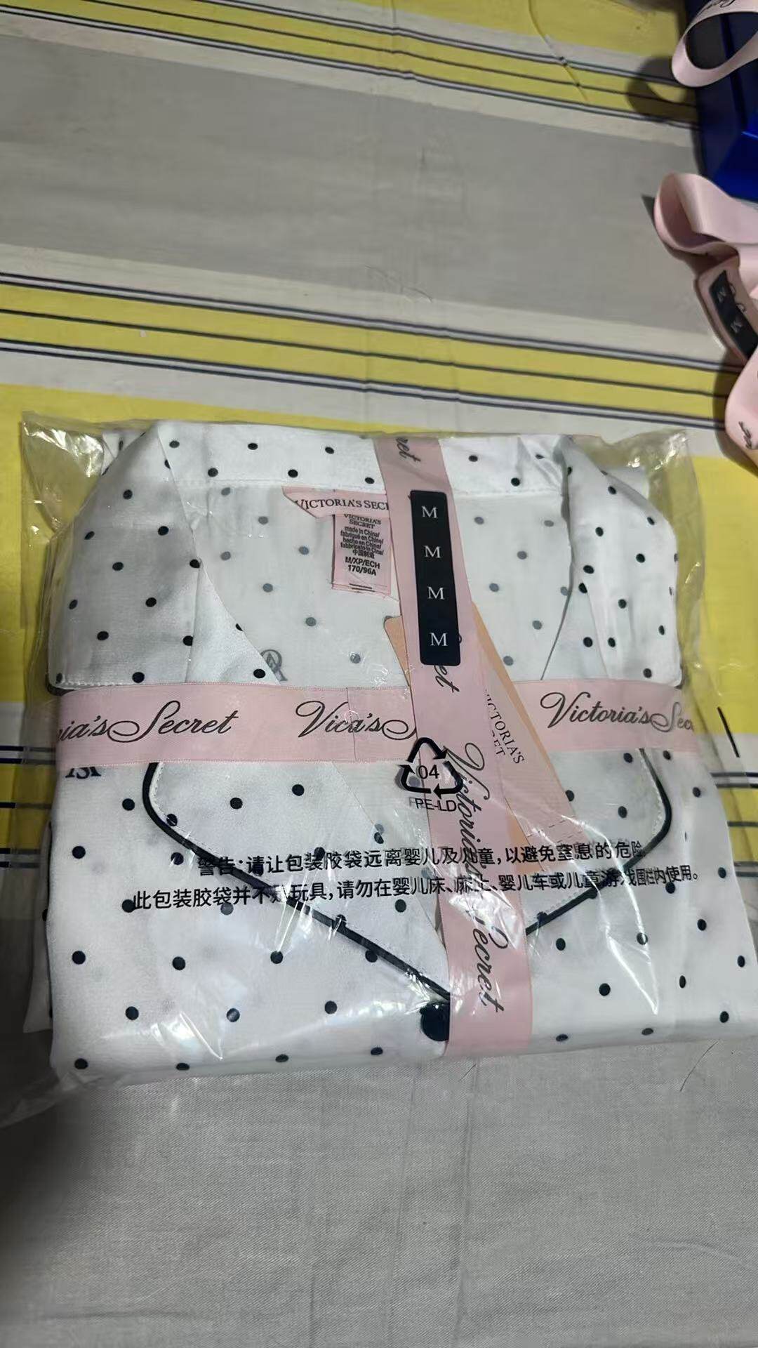 Victoria's Secret Set of Pajamas and Loungewear, White Polka Dot, Glossy Silk, Pink and Gold, Comfortable and Stylish Women's Sleepwear