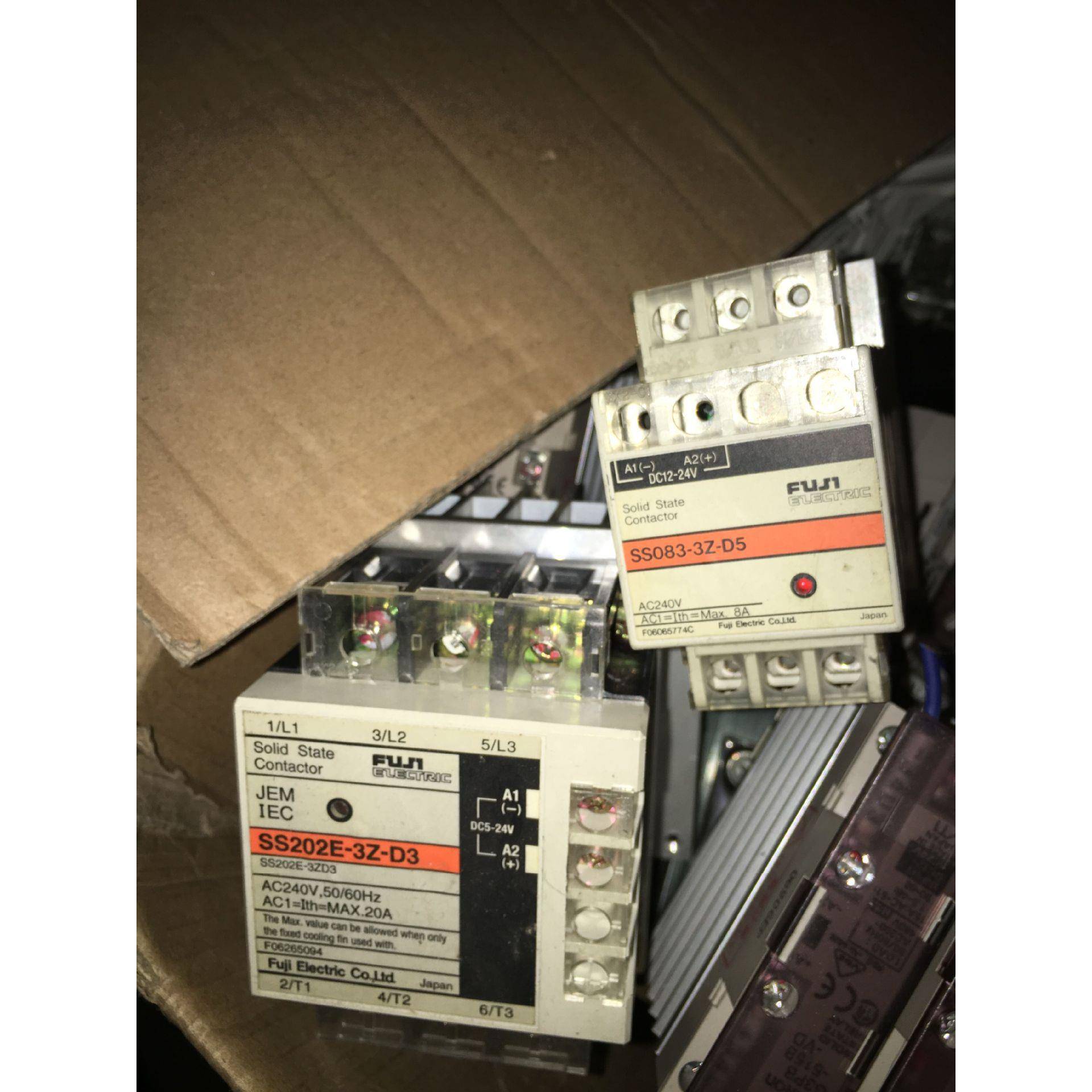 固态继电器SS202/SS302/SS202E/SS302E/SS402E/-3Z-D3