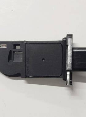 8V21-12B579-AAAFH70M-83汽车空气流量计