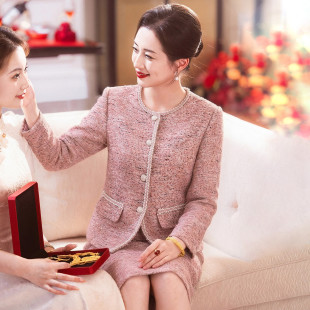 秋新款小香风婚庆两件套粗花呢圆领短外套+中长款半身裙气质套装