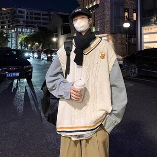 慵懒风小熊毛衣背心男学生秋季 宽松外搭针织v领马甲 300斤韩版 大码
