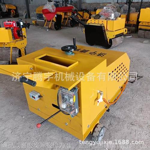 甘肃奶牛场用刻槽机 2公分云南牧场柴油刻纹机手推牛棚拉槽机现货