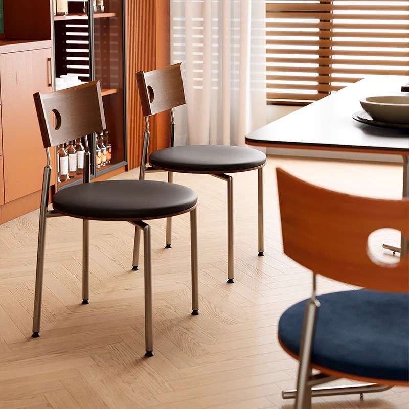 中古餐椅家用设计师实木靠背椅网红餐厅法式复古风不锈钢餐桌椅子