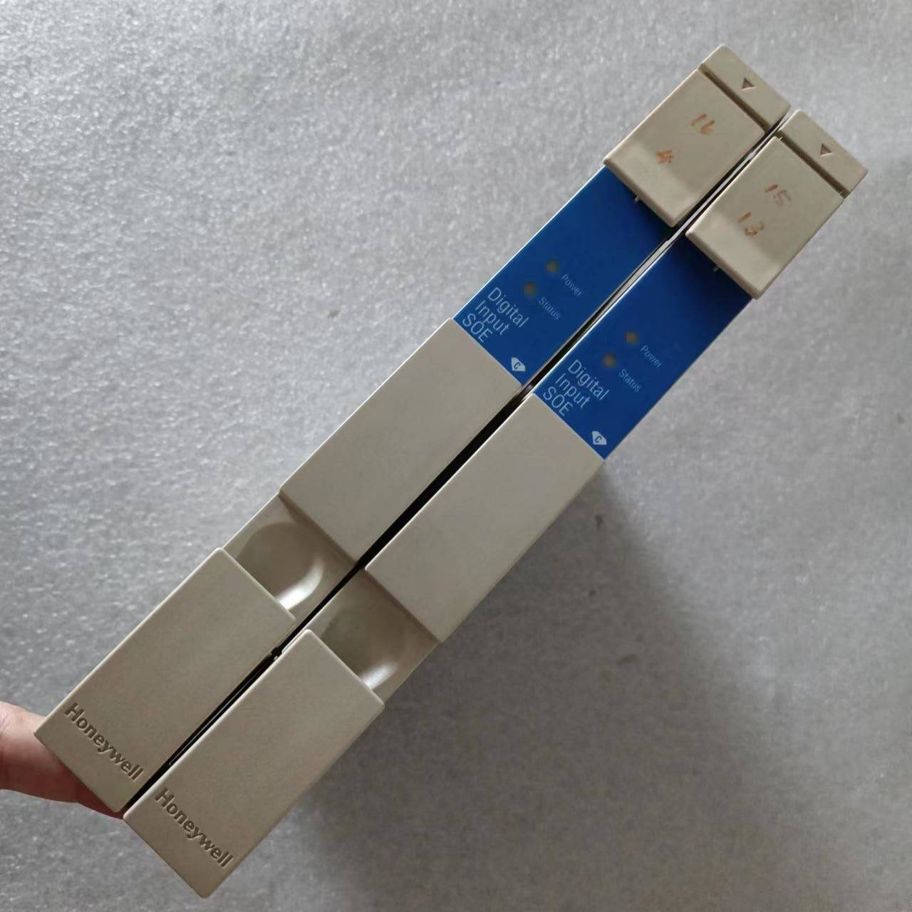 全新二手BSE02073R1400,7AB3B模块CI0830,功能正常送底座,3BSE132