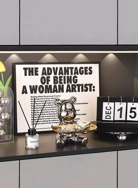 暴力熊进门口钥匙收纳玄关摆件现代轻奢入户客厅餐边柜家居装饰品