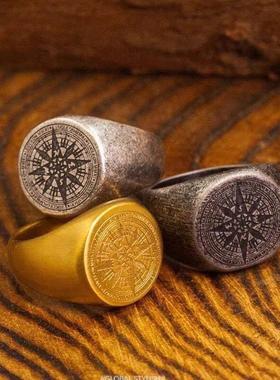 印章戒指欧洲中世纪复古航海指南针印章戒指钛钢磨砂大码男士戒指