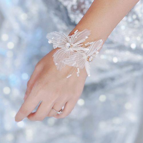 手腕花伴娘高级感新娘姐妹团手花超仙美锆石韩式花朵闺蜜手绑花女