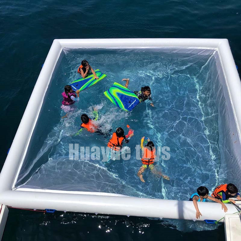 充气水上带网水池 泳池潜水池 设备水上户外浮台吧台游艇滑梯海上