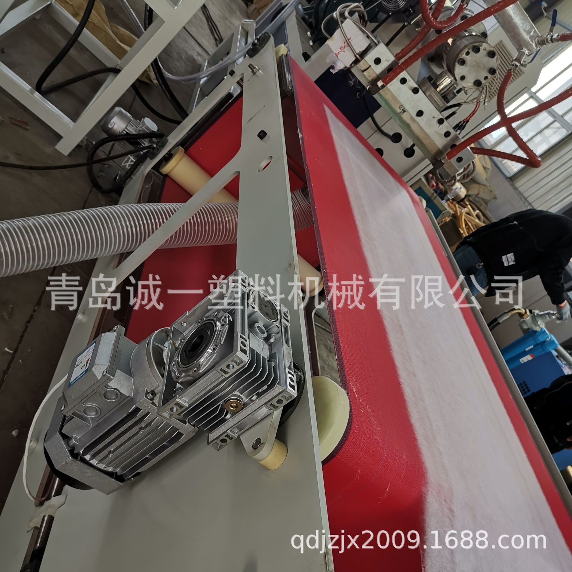 静电驻极熔喷布机、PP熔喷布生产线口罩布熔喷无纺布生产设备