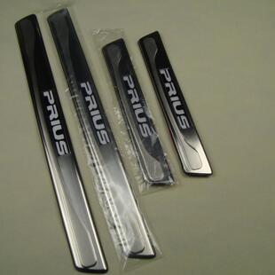 09-2015priusZVW30普瑞斯普锐斯不锈钢带灯门槛条蓝白红光可订