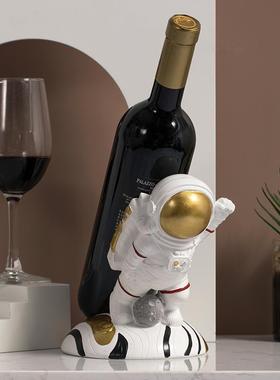 宇航员红酒架酒柜摆件太空主题葡萄酒红酒架斜放餐边柜家居装饰品