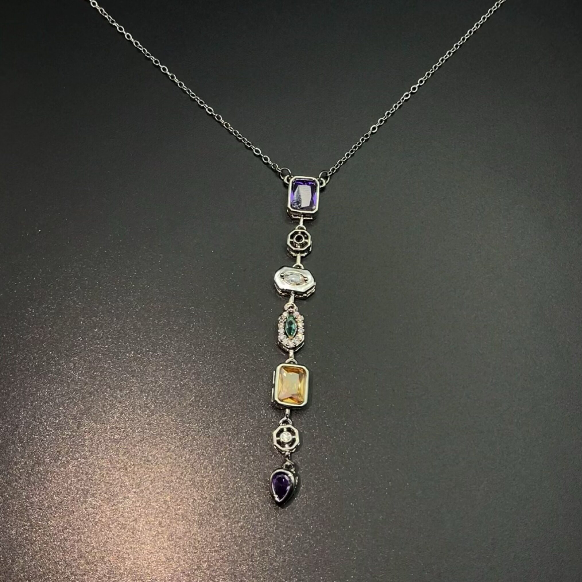 Vintage古着 Zircon Waterfall项链 - 实物图