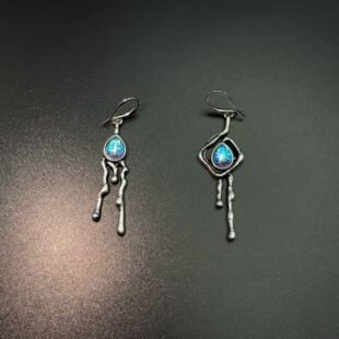 Vintage古着 Drifting on Tearful Seas耳饰