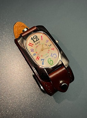 Vintage古着 Eyes Holding Time手表