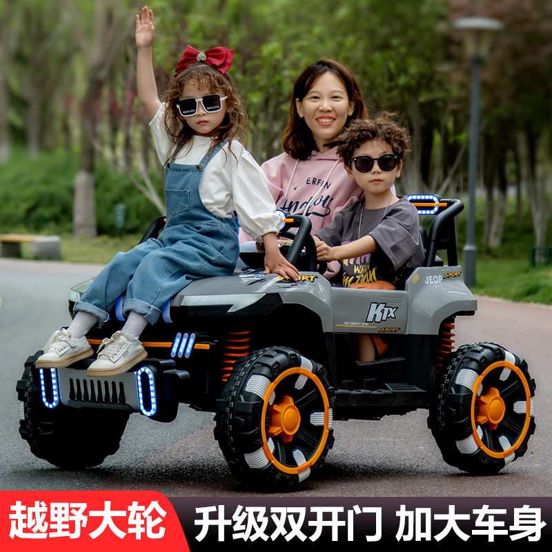 儿童电动遥控双座四轮汽车玩具车