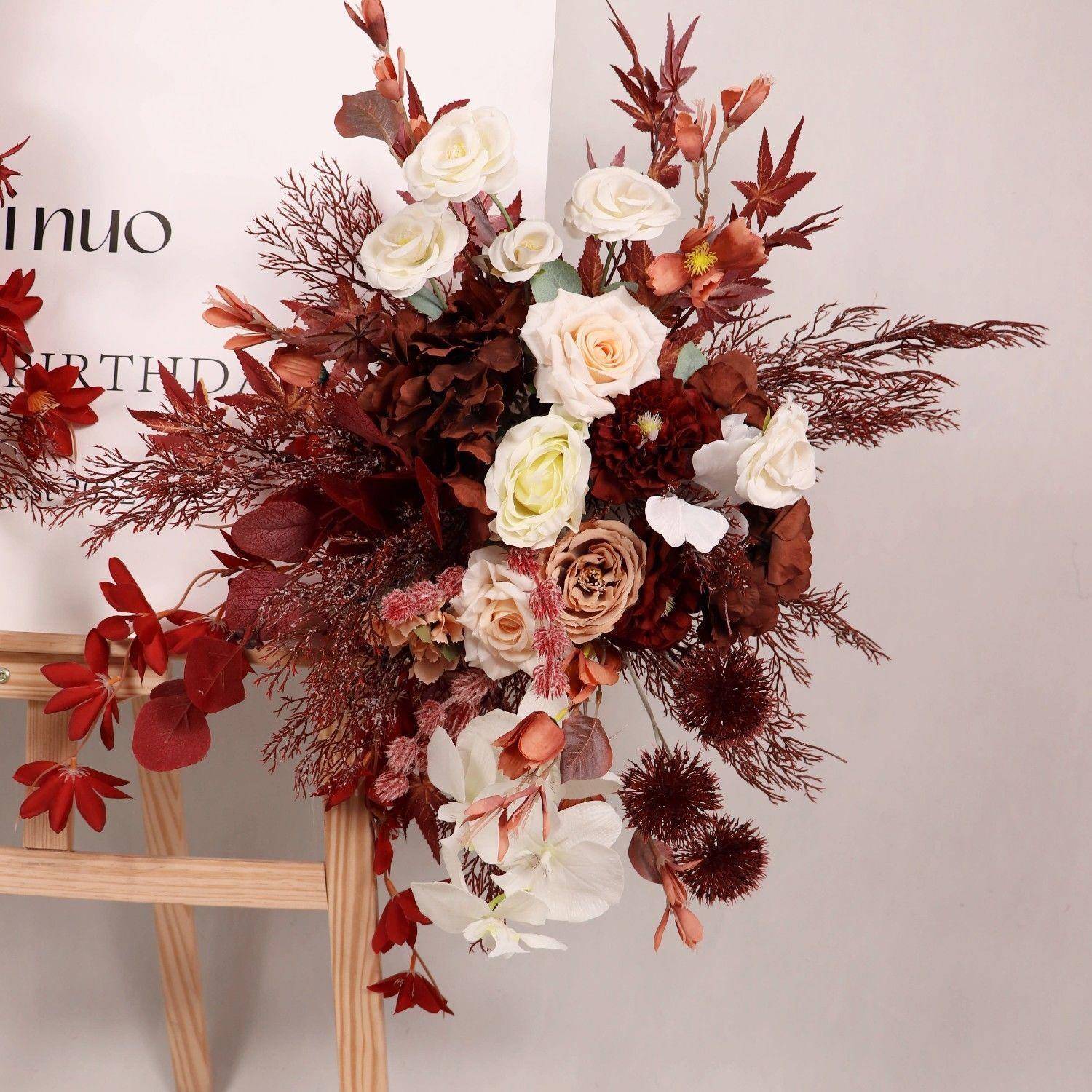 迎宾牌仿真花婚房布置结婚摆件订婚迎宾牌装饰花婚庆红色花排路引