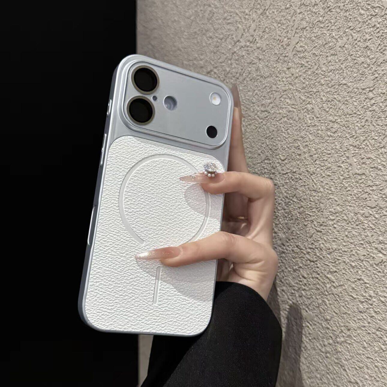 月光白荔枝纹磁吸适用苹果17手机壳iPhone17promax高级感16pro新款新品15全包防摔保护套14巨好看13爆款外壳