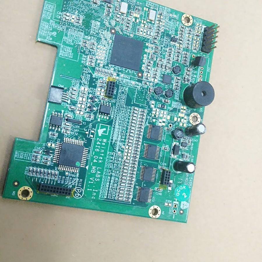 威纶触摸屏主板MT6050i-2416-04-MB-V11-01原装拆机,功能完好