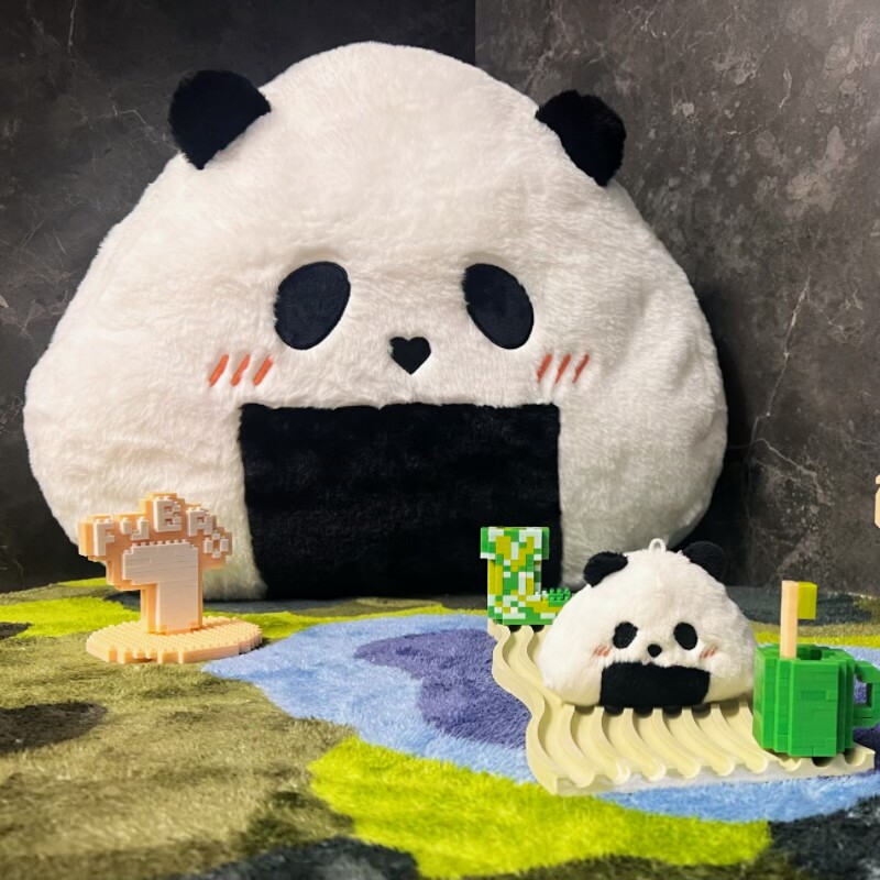 现货速发熊猫饭团毛绒抱枕花花可爱挂件个性创意家居熊猫毛绒玩偶