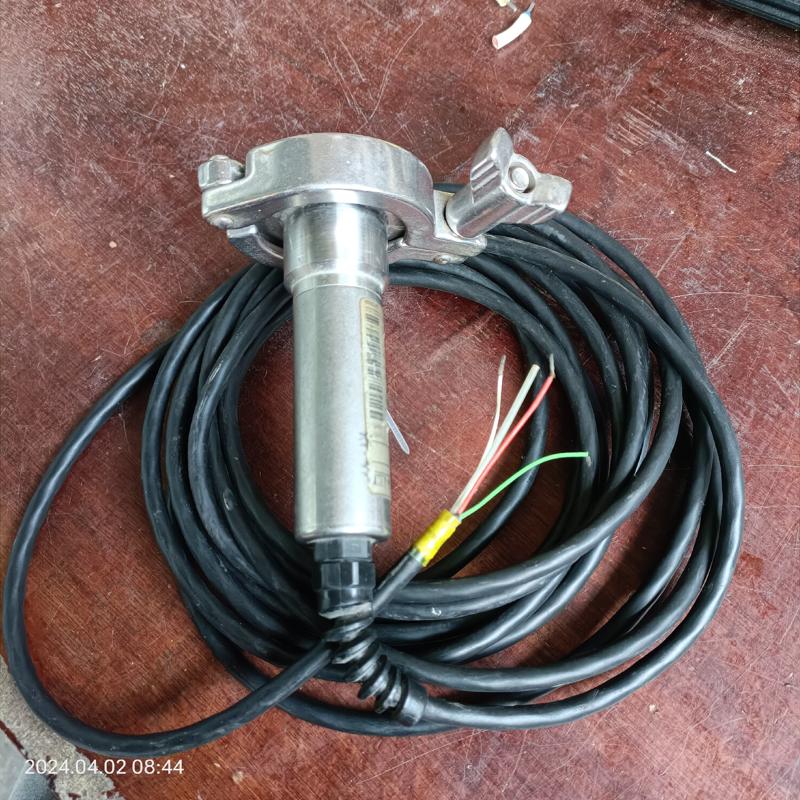 议价E+H恩德斯豪斯压力变送器PMP135，型号大概是PMP