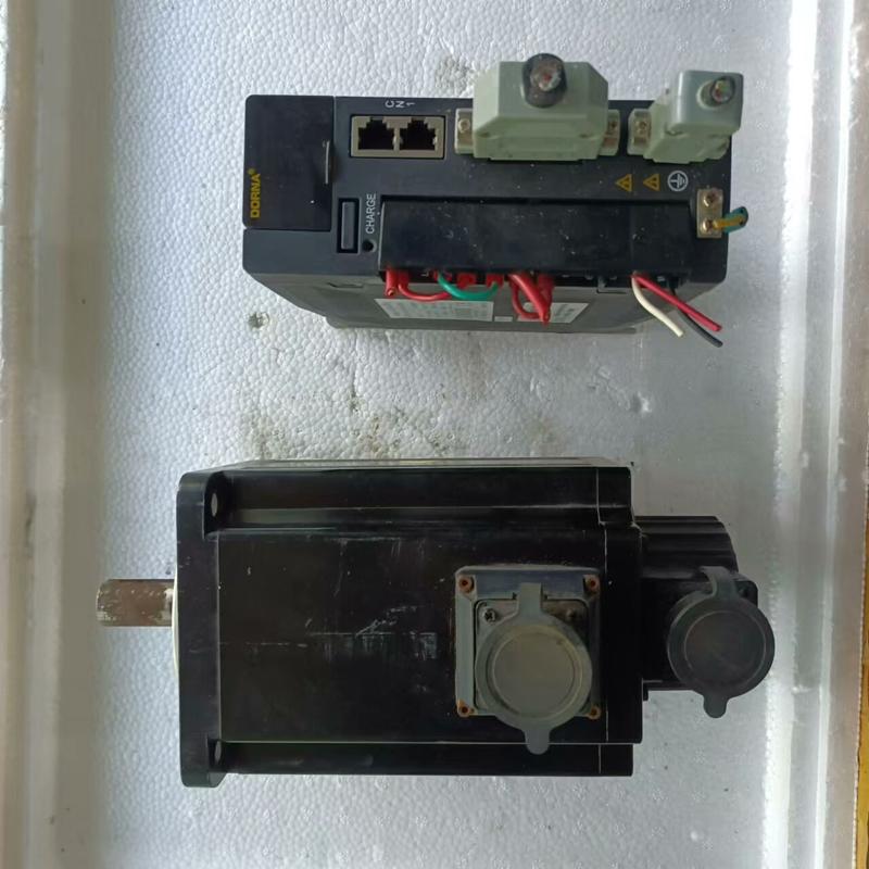 议价东菱伺服驱动器+电机，成色好，功能正常，只有1套